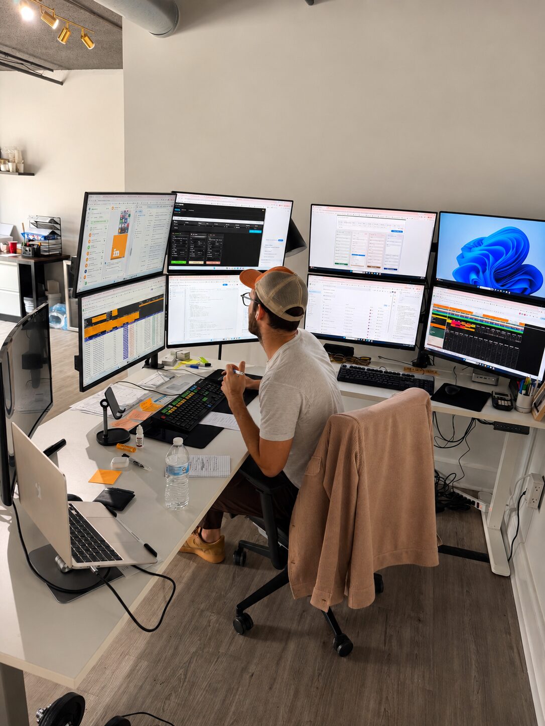 Service In operations desk coordinating jobs across North Carolina